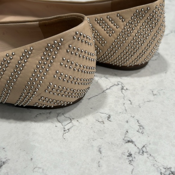 Women’s Salvatore Ferrragamo shoes - Picture 5 of 7